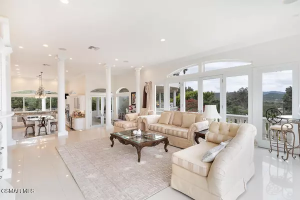 Thousand Oaks, CA 91362,932 Rosario DR