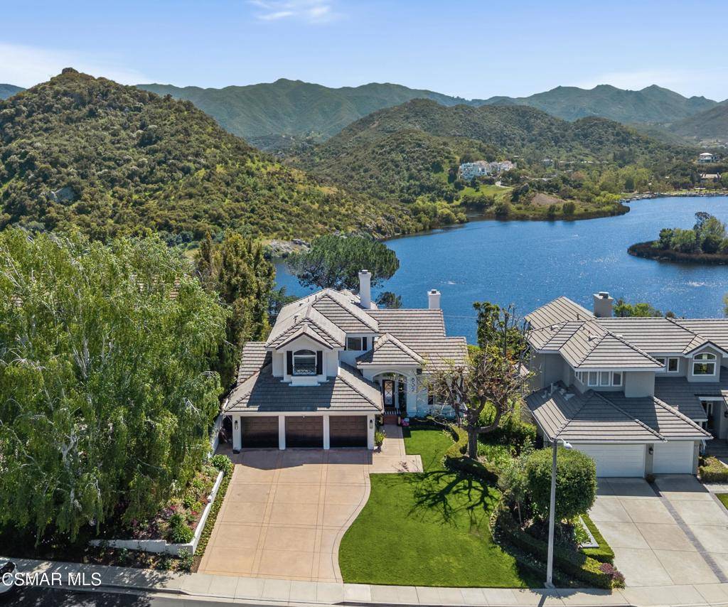852 Ravensbury ST, Lake Sherwood, CA 91361