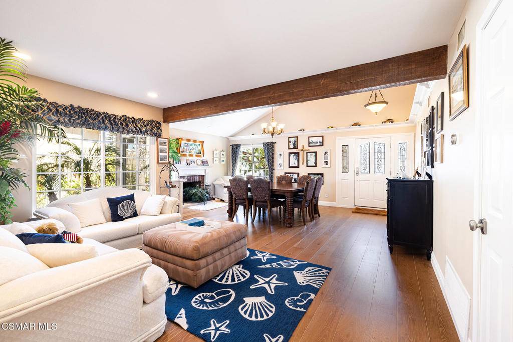 Newbury Park, CA 91320,411 Blackhawk DR