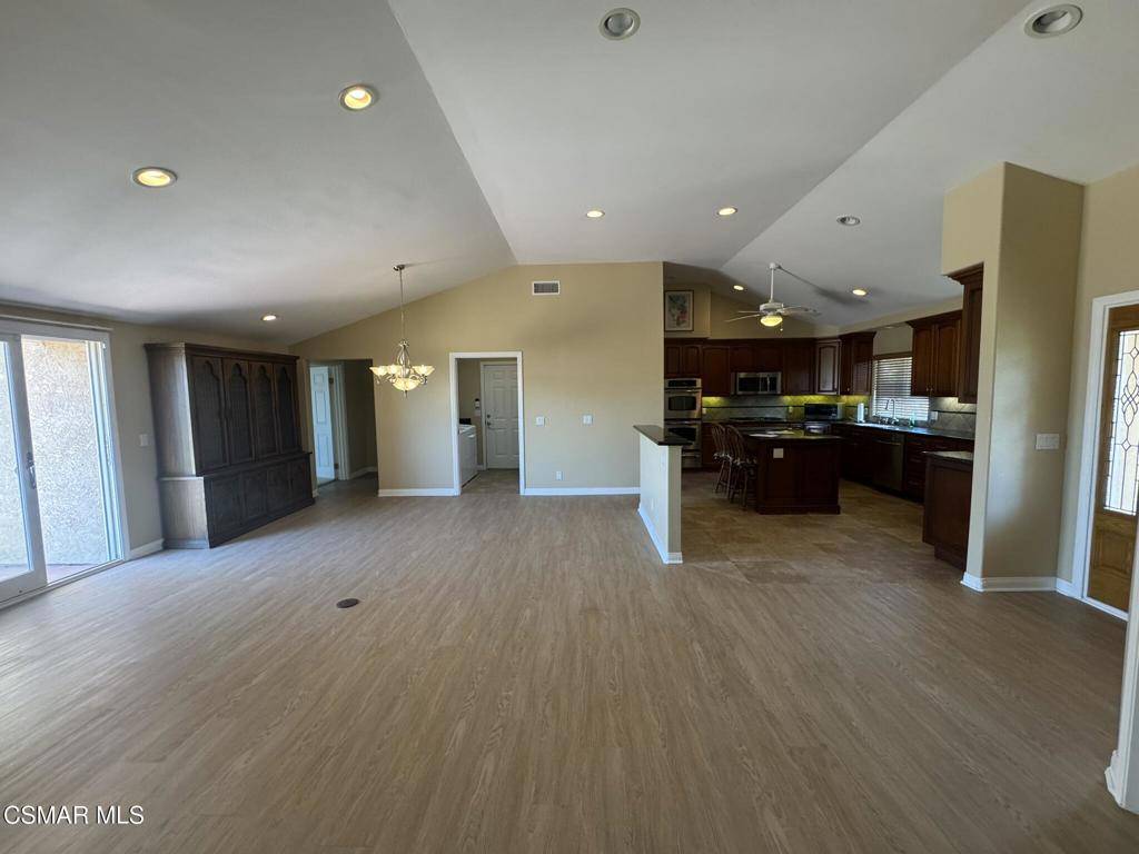 Thousand Oaks, CA 91360,191 Thoreau CIR