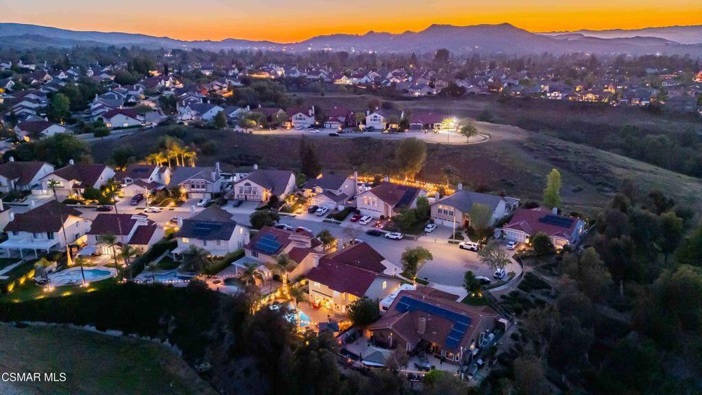 Simi Valley, CA 93065,764 Coldbrook PL