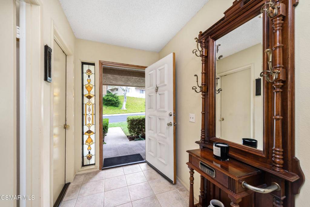 Oak Park, CA 91377,485 Crestridge DR