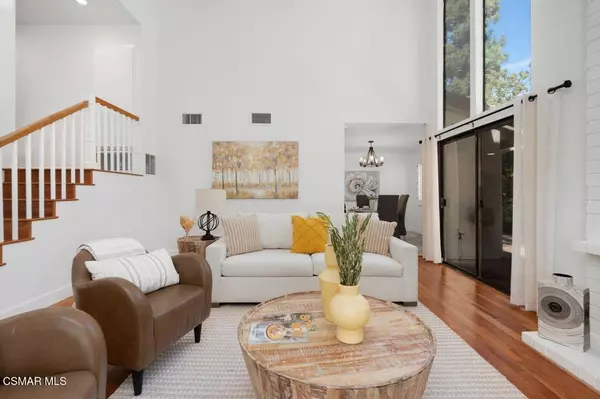Newbury Park, CA 91320,638 White Oak LN