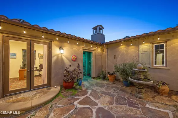 Newbury Park, CA 91320,5309 Via Rincon