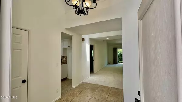 Westlake Village, CA 91362,4053 Stoneriver CT