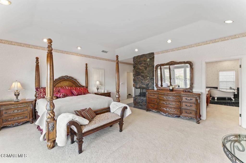 Moorpark, CA 93021,10885 Citrus DR