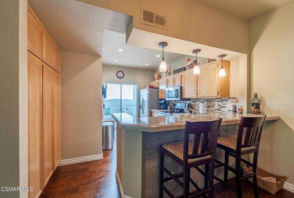 Oak Park, CA 91377,5560 Riodosa TRL ##D