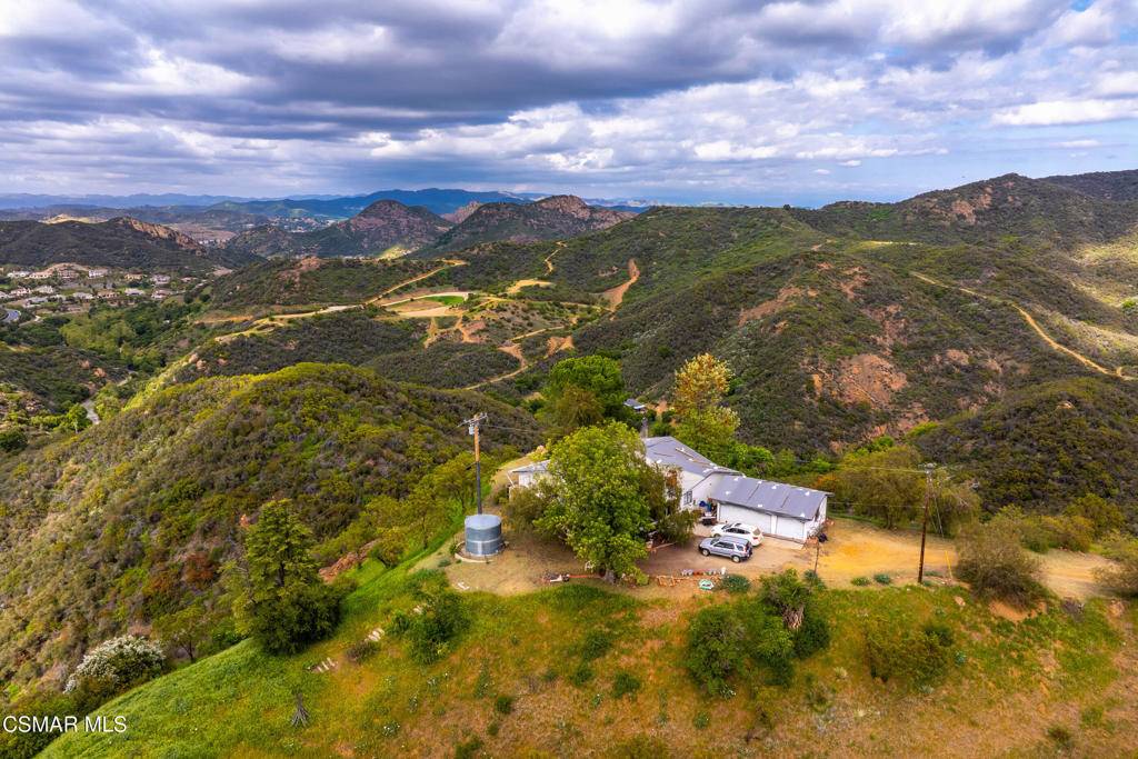 Thousand Oaks, CA 91361,102 W Carlisle RD