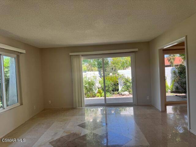 Westlake Village, CA 91361,3734 Summershore LN