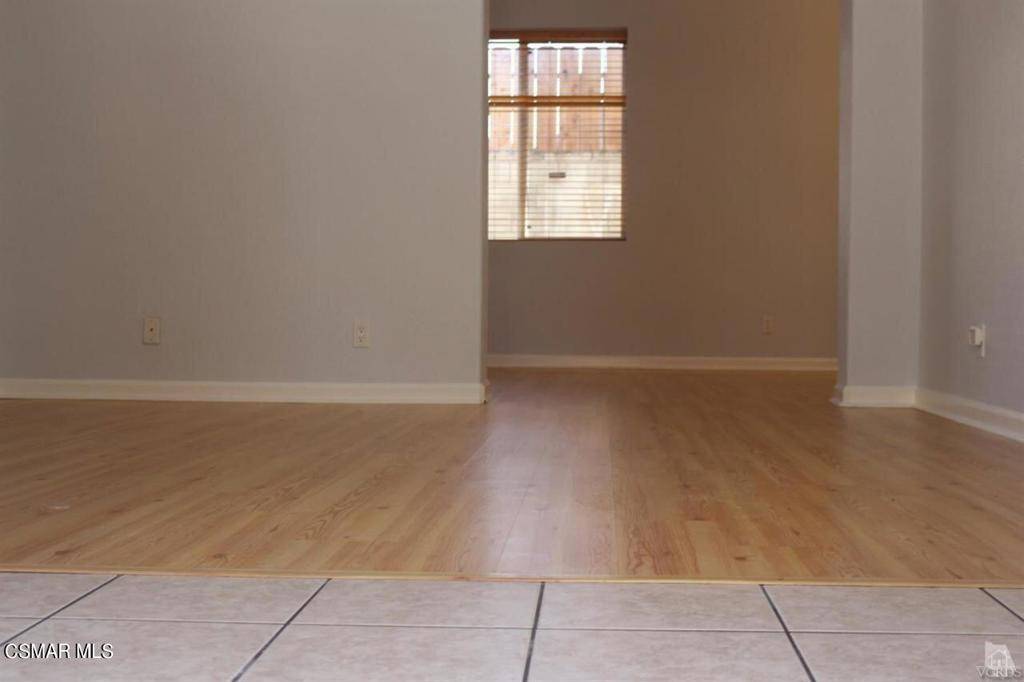 Tarzana, CA 91356,5616 Etiwanda AVE #16