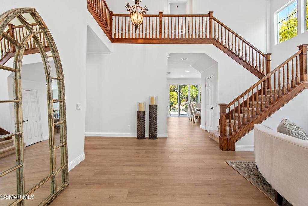 Simi Valley, CA 93065,213 Heath Meadow CT