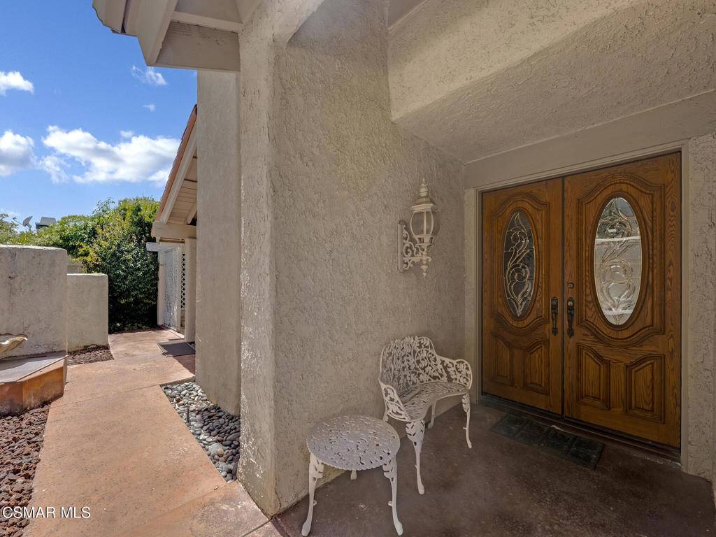 Westlake Village, CA 91362,1689 Plum Hollow CIR