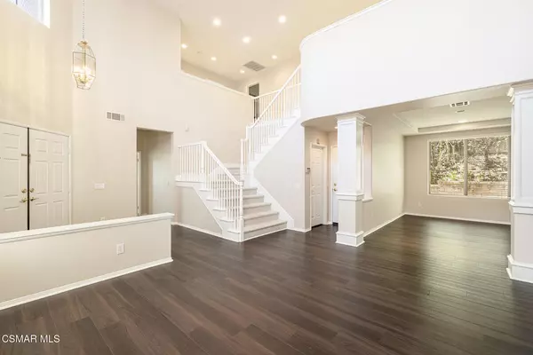 Thousand Oaks, CA 91362,2874 Venezia LN