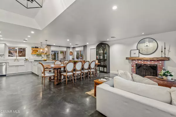 Thousand Oaks, CA 91360,3296 Lanier PL