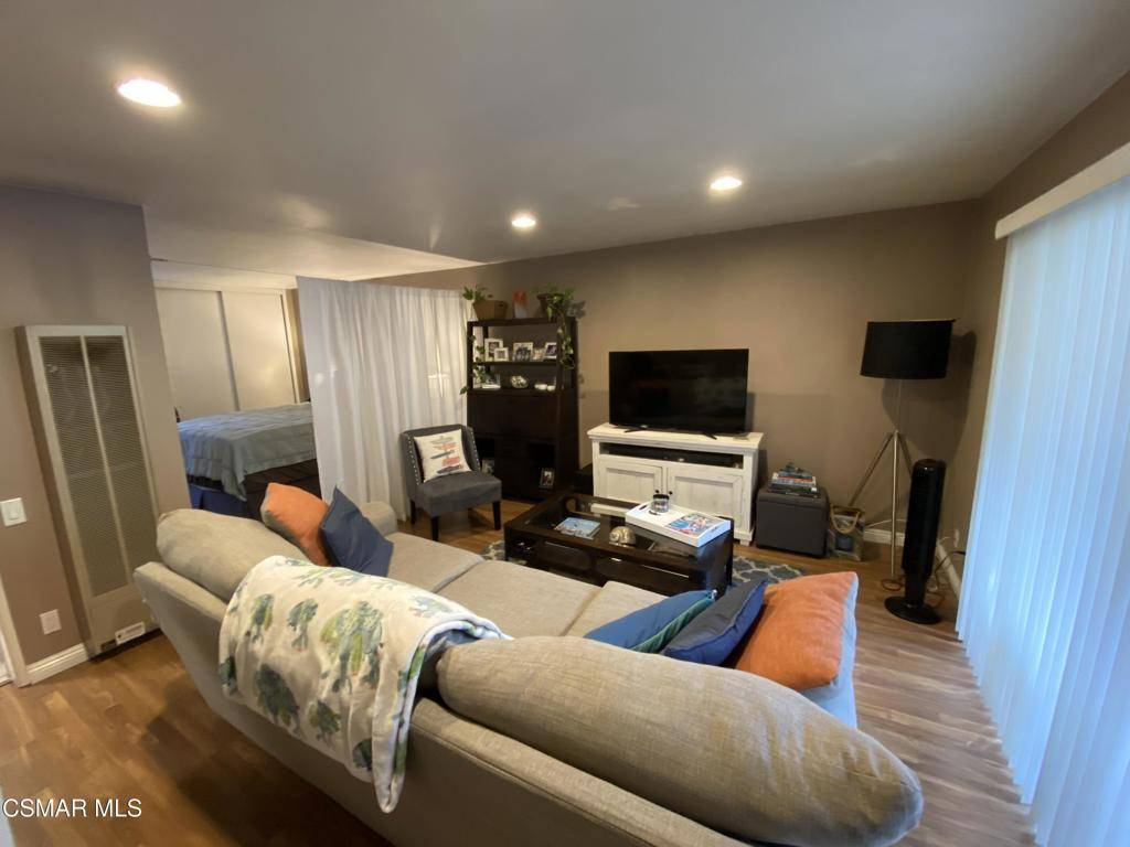 Westlake Village, CA 91361,31567 Lindero Canyon RD #6