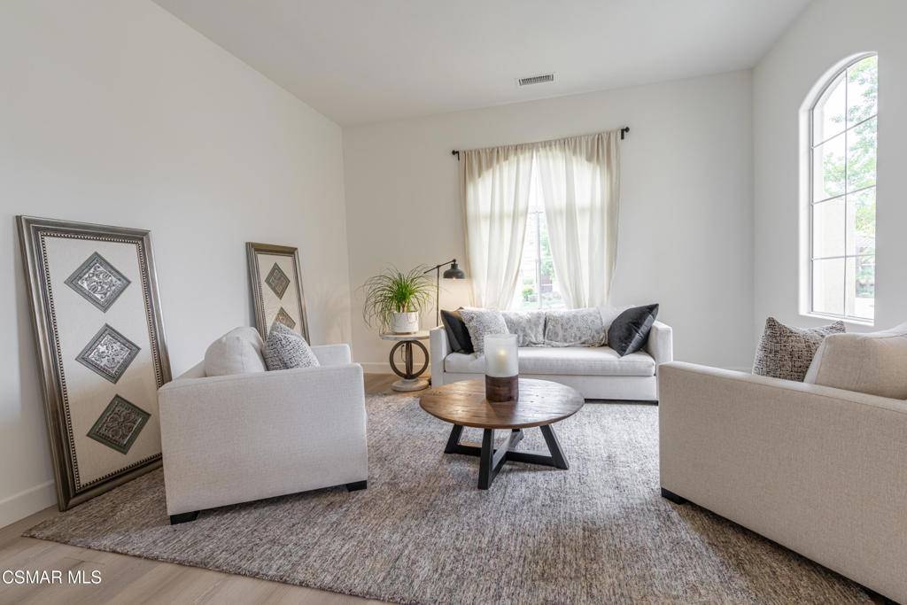 Newbury Park, CA 91320,5314 Via Dolores