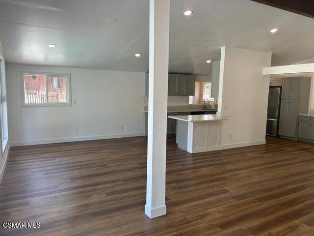 Northridge, CA 91325,17531 Lemarsh ST