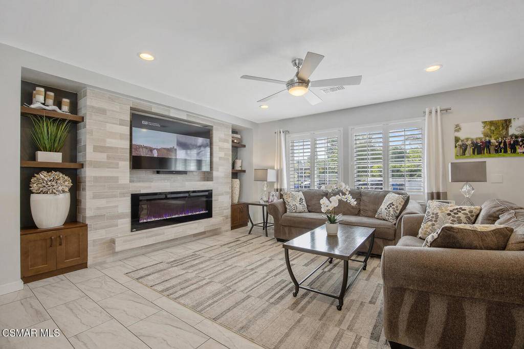 Thousand Oaks, CA 91360,1233 Calle Olmo