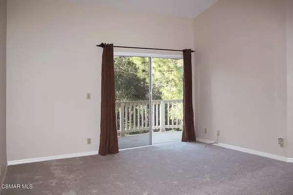 Oak Park, CA 91377,697 Sutton Crest TRL #Tl309