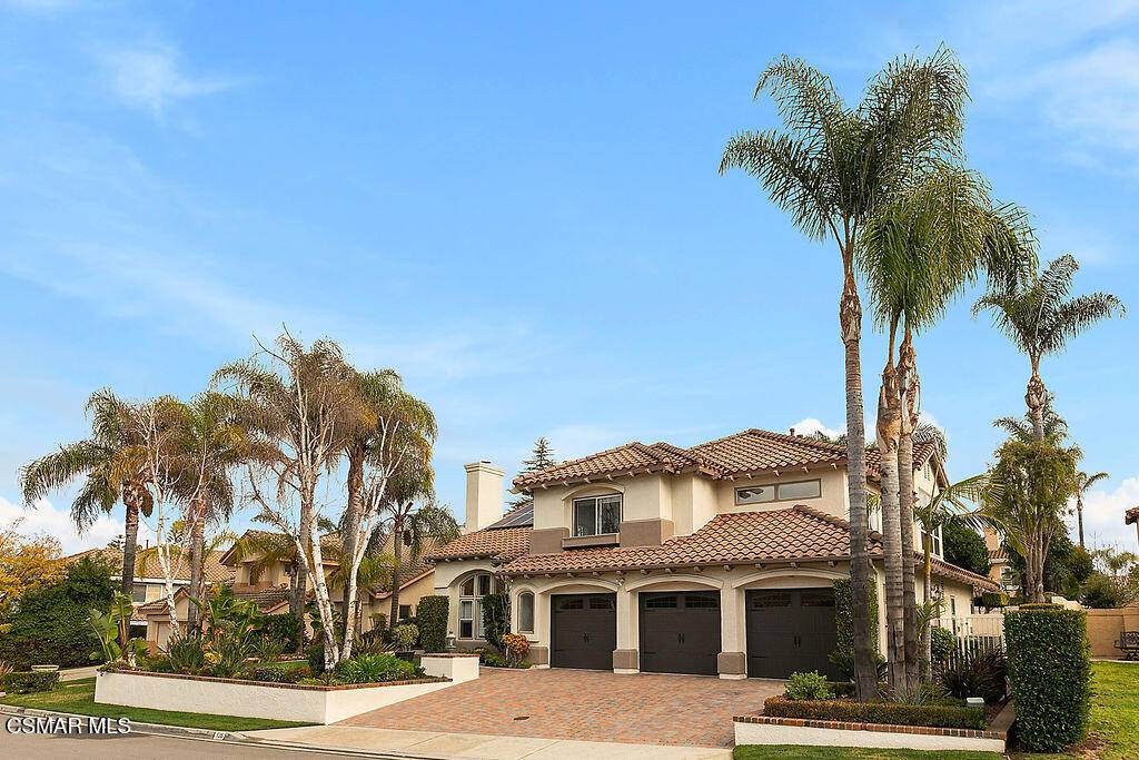 Simi Valley, CA 93065,136 Heath Meadow PL