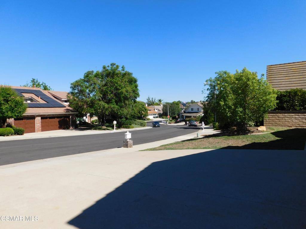 Agoura Hills, CA 91301,29140 Quail Run DR