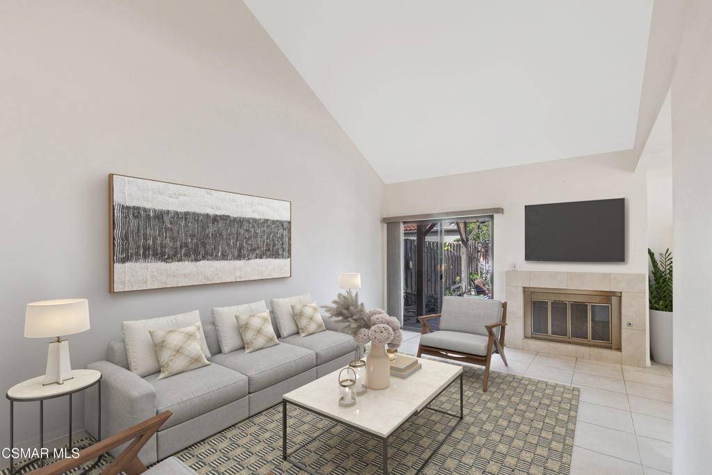 Simi Valley, CA 93063,5837 Cochran ST