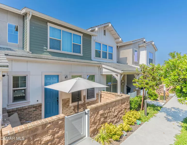 310 Farmhouse DR #4, Simi Valley, CA 93065