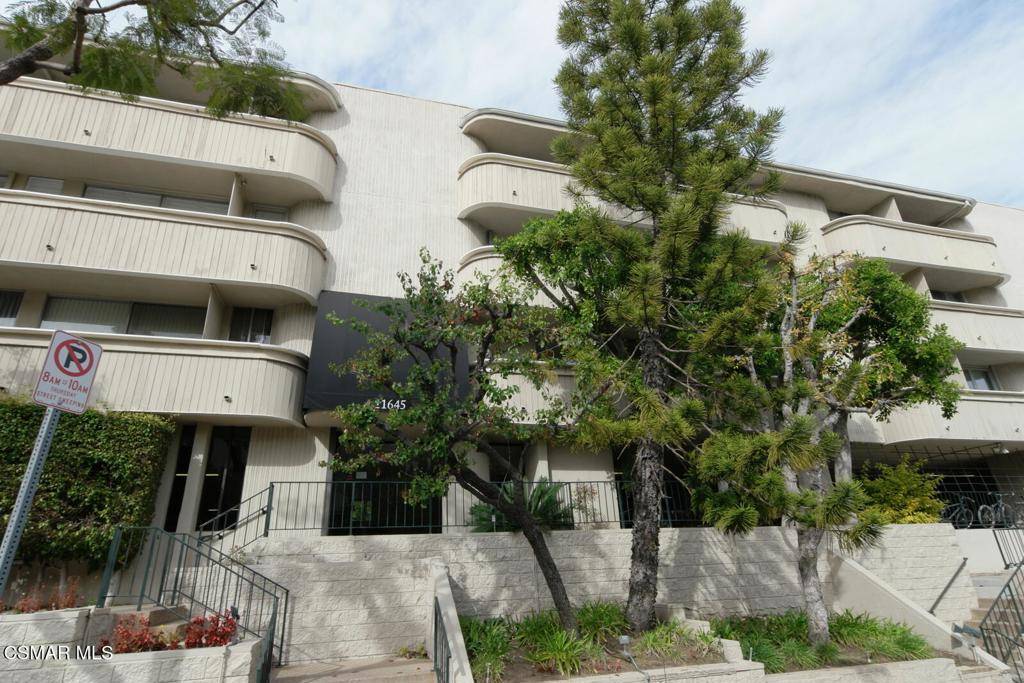 11645 Montana AVE #220, Los Angeles, CA 90049