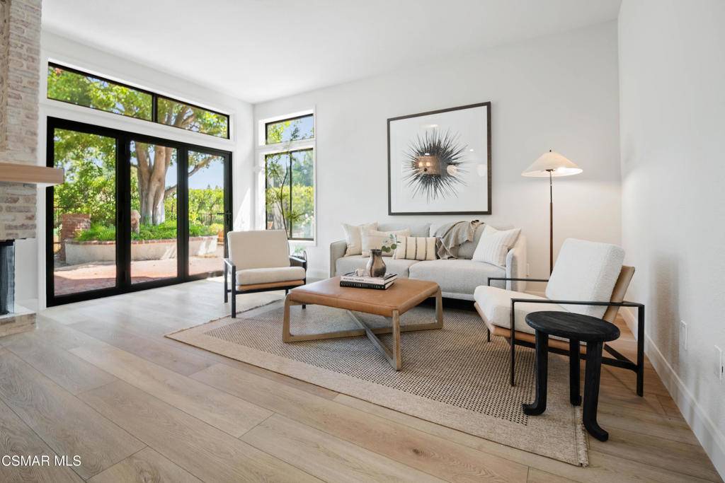 Westlake Village, CA 91362,4212 Par Five DR