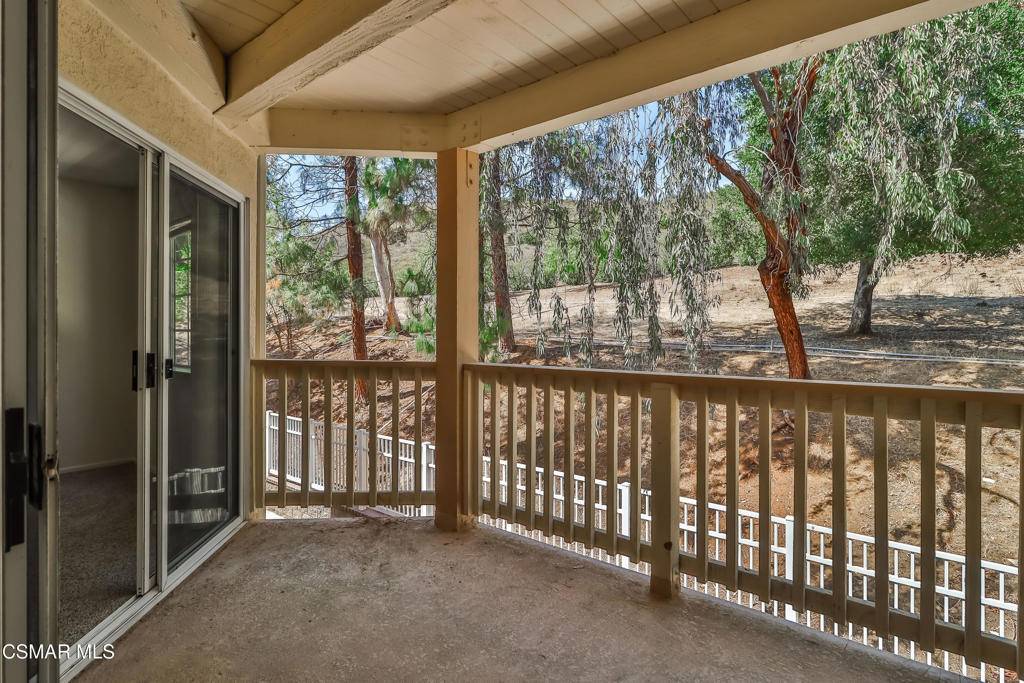 Oak Park, CA 91377,5837 Oak Bend LN #310