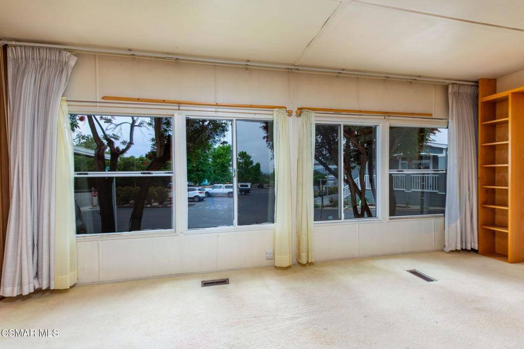Thousand Oaks, CA 91320,106 Madonna LN