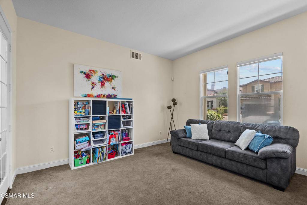 Simi Valley, CA 93065,1729 Bluesage CT
