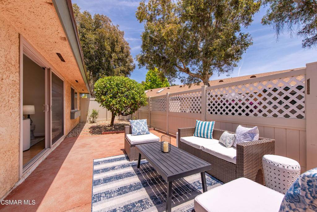 Camarillo, CA 93012,16174 Village 16