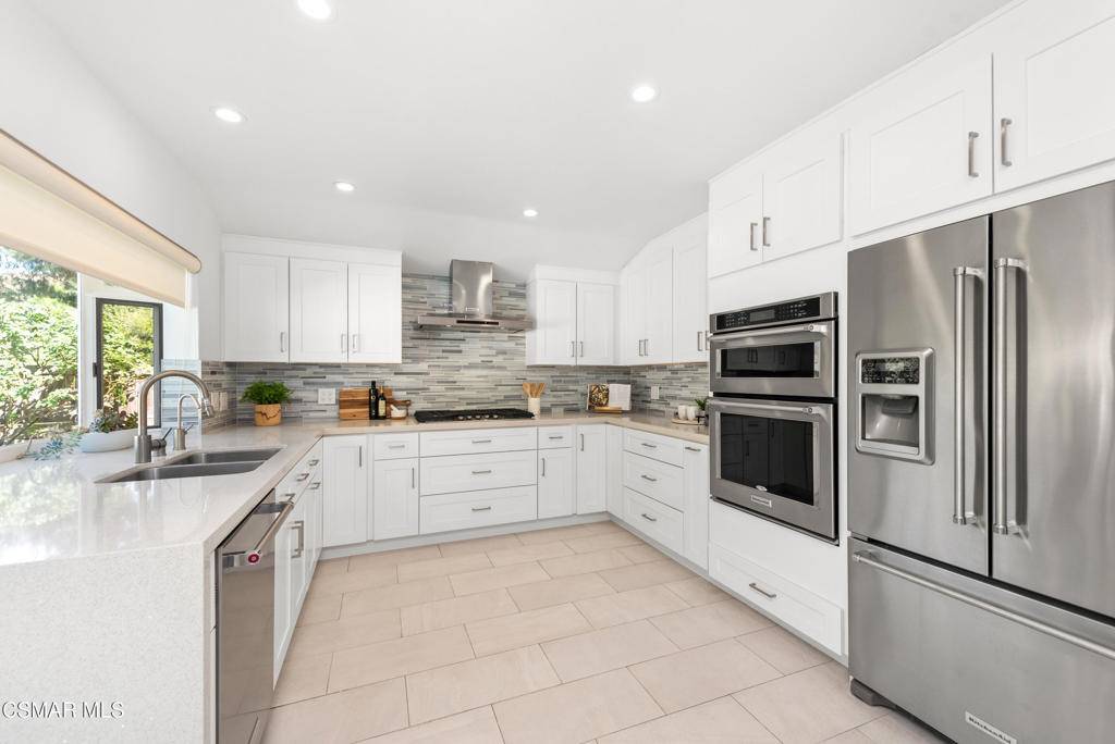 1666 Berwick PL, Westlake Village, CA 91361