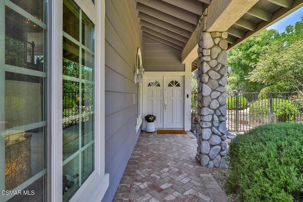 Thousand Oaks, CA 91362,2875 Queens WAY