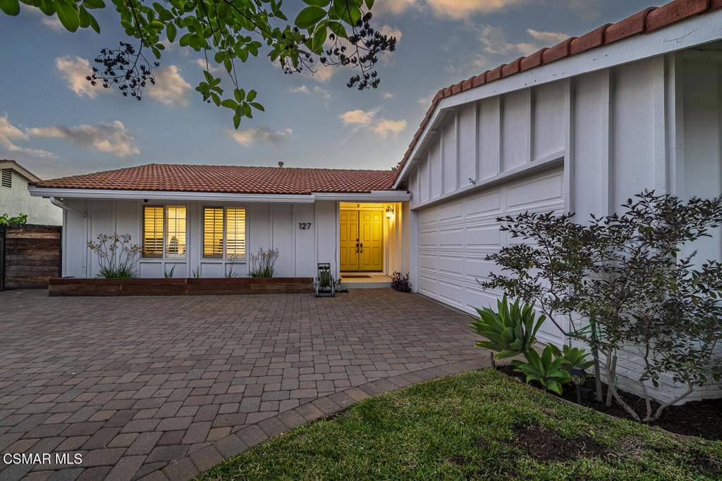 Oak Park, CA 91377,127 N Sabra AVE