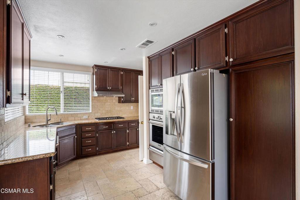 Oak Park, CA 91377,751 Trousdale ST