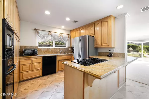 Calabasas, CA 91302,26114 Roymor DR