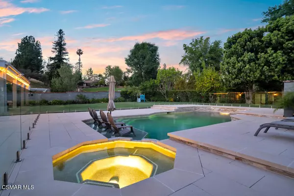 Agoura Hills, CA 91301,29504 Woodbrook DR