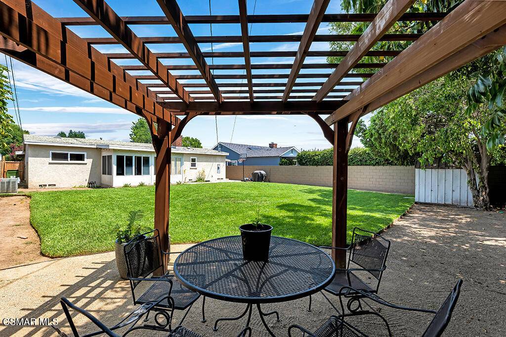 Granada Hills, CA 91344,10413 Gaynor AVE