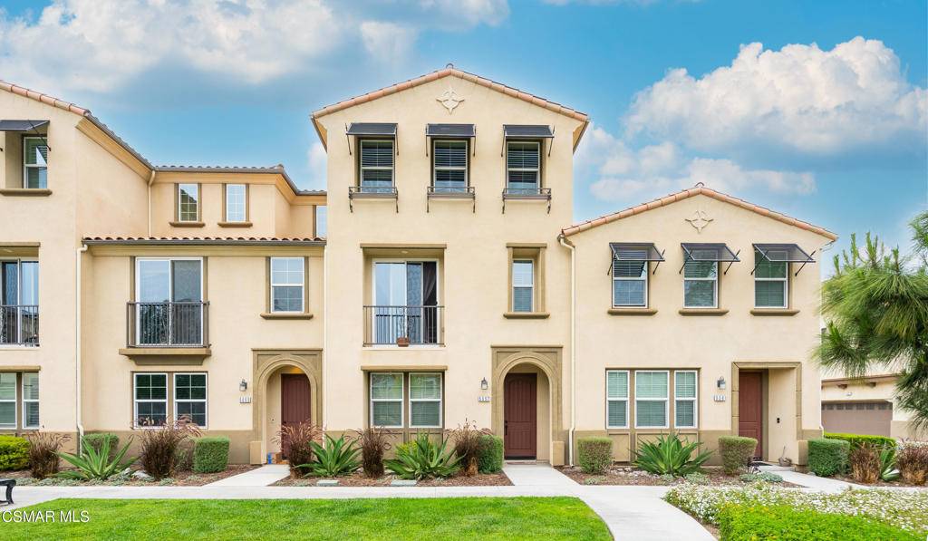 5057 Robles ST, Camarillo, CA 93012