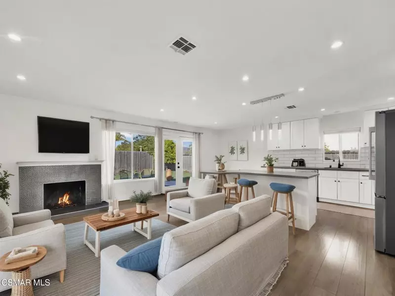 898 Oakmound AVE, Newbury Park, CA 91320