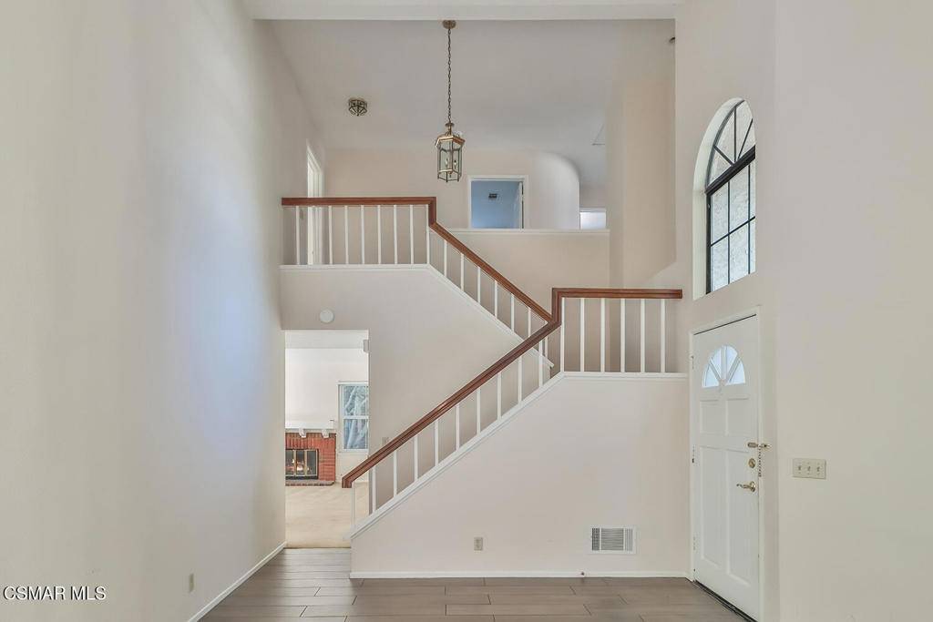 Thousand Oaks, CA 91362,2155 Meadow Brook CT