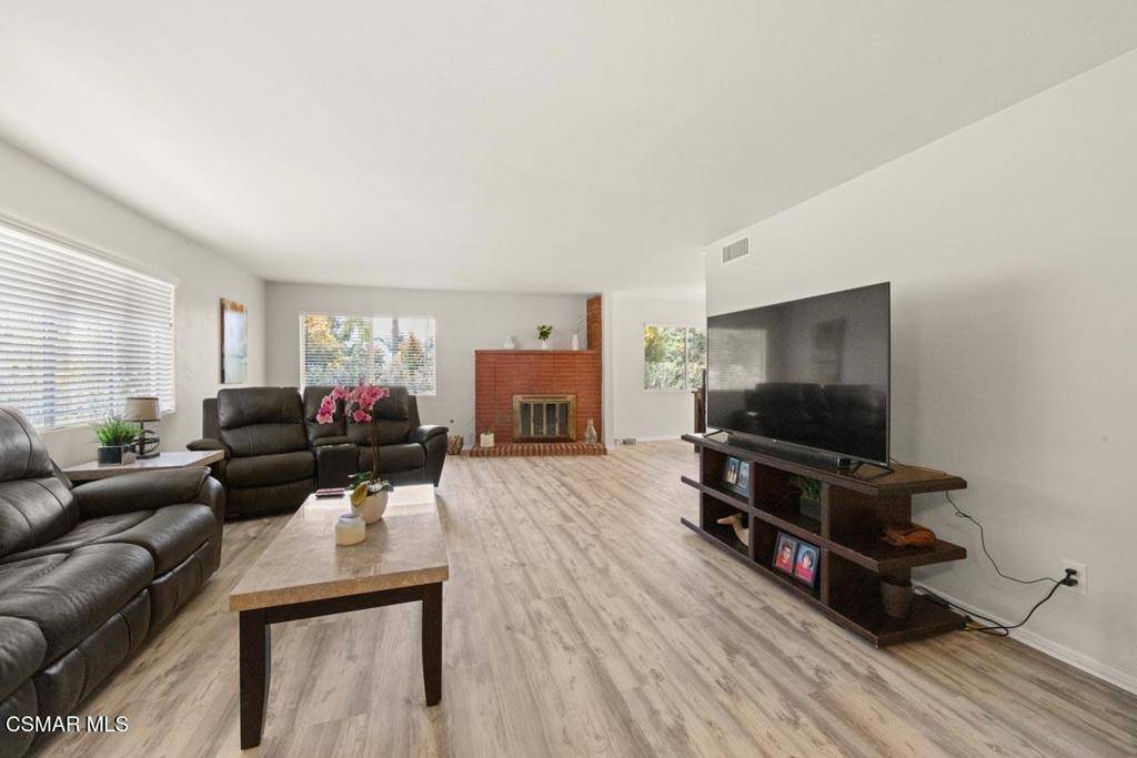 Ventura, CA 93003,1161 Via Arroyo