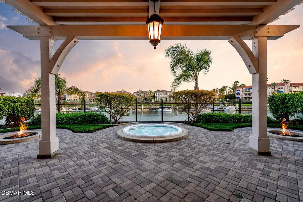 Oxnard, CA 93035,4014 Caribbean ST