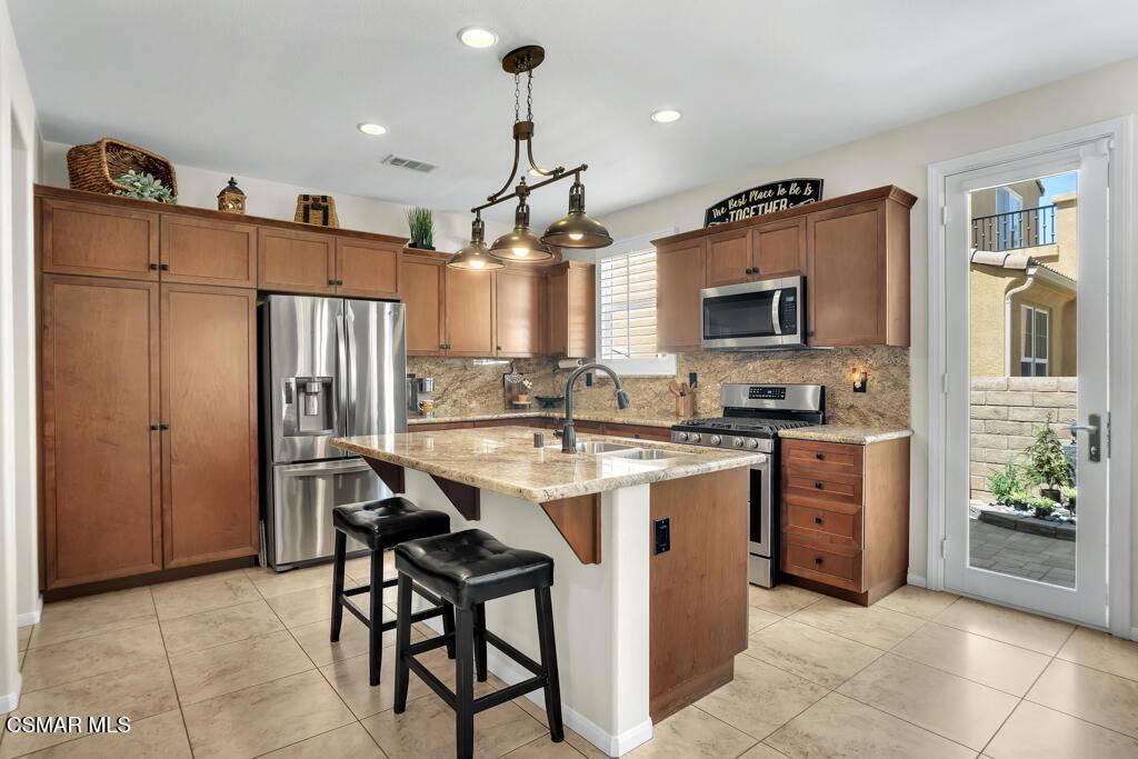 Simi Valley, CA 93065,2966 Encina LN