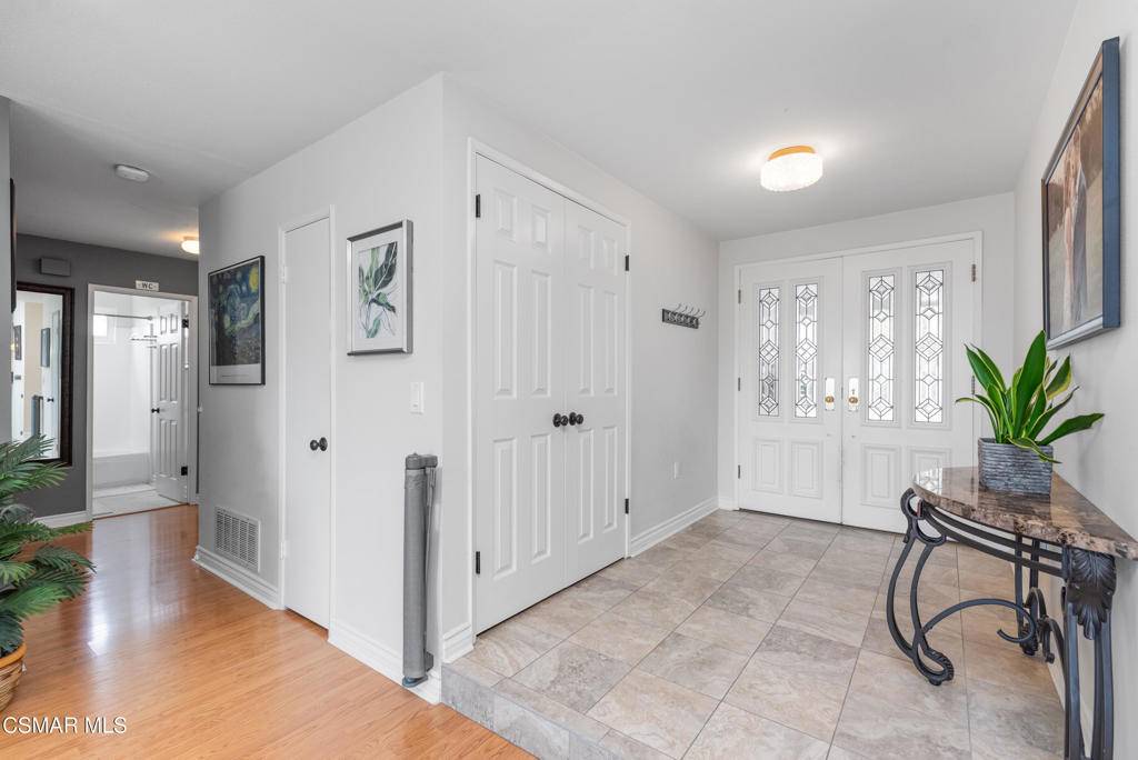 Thousand Oaks, CA 91362,1748 Summer Cloud DR