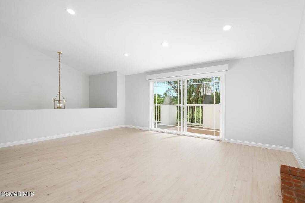 Thousand Oaks, CA 91360,1455 Calle Colina