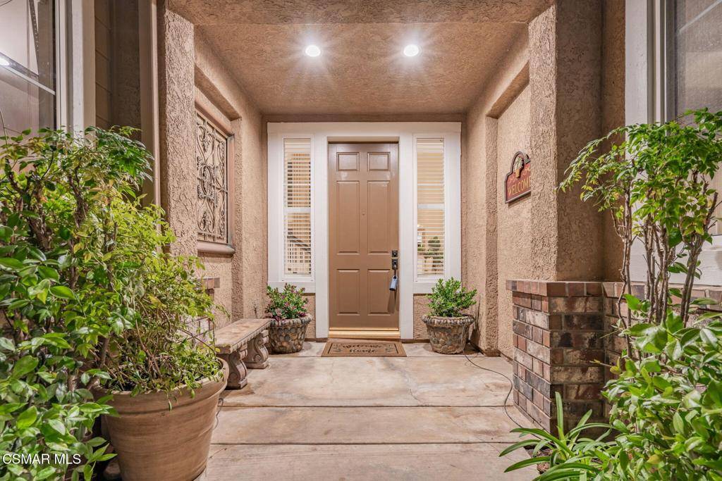 Simi Valley, CA 93065,535 Winncastle ST