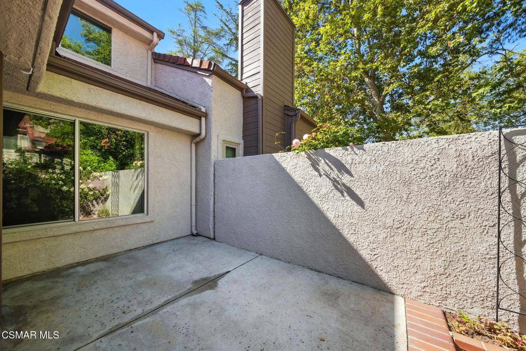 Westlake Village, CA 91362,742 Via Colinas